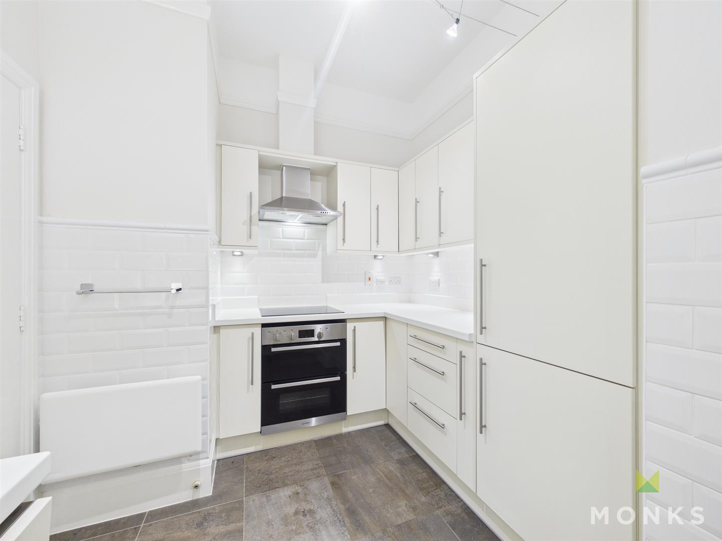 29 Oliver Road, Shrewsbury, SY3 5FX For Sale